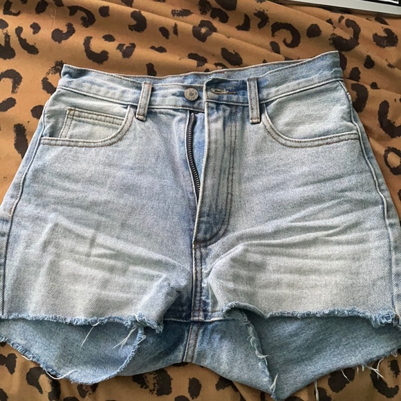 John galt high rise light wash shorts - Picture 1 of 3